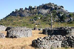 The Great Zimbabwe kingdom was the first to build stone walls, without mud, just using stones and rocks. The King had the title MAMBO and they traded with Arabs... Dealing in ivory, gold and they kept cattle. They practiced what is known as the GOKOMERE culture