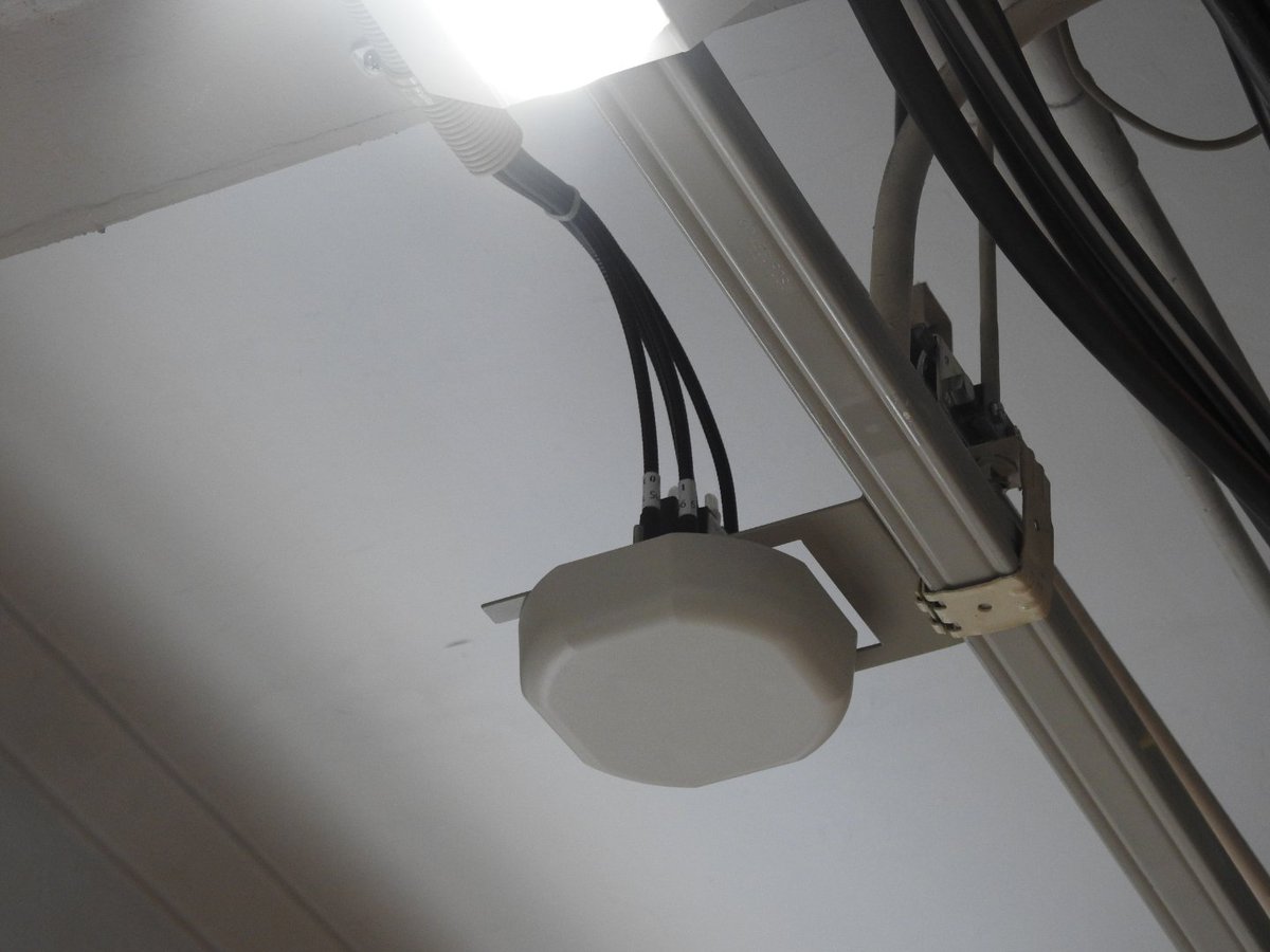 円柱形ののの消しゴム(電波妨害を促進)【大幅値上げ】 一陸特 平成30年10月 無線工学(A)問21 - はちさんの通信系資格ブログ