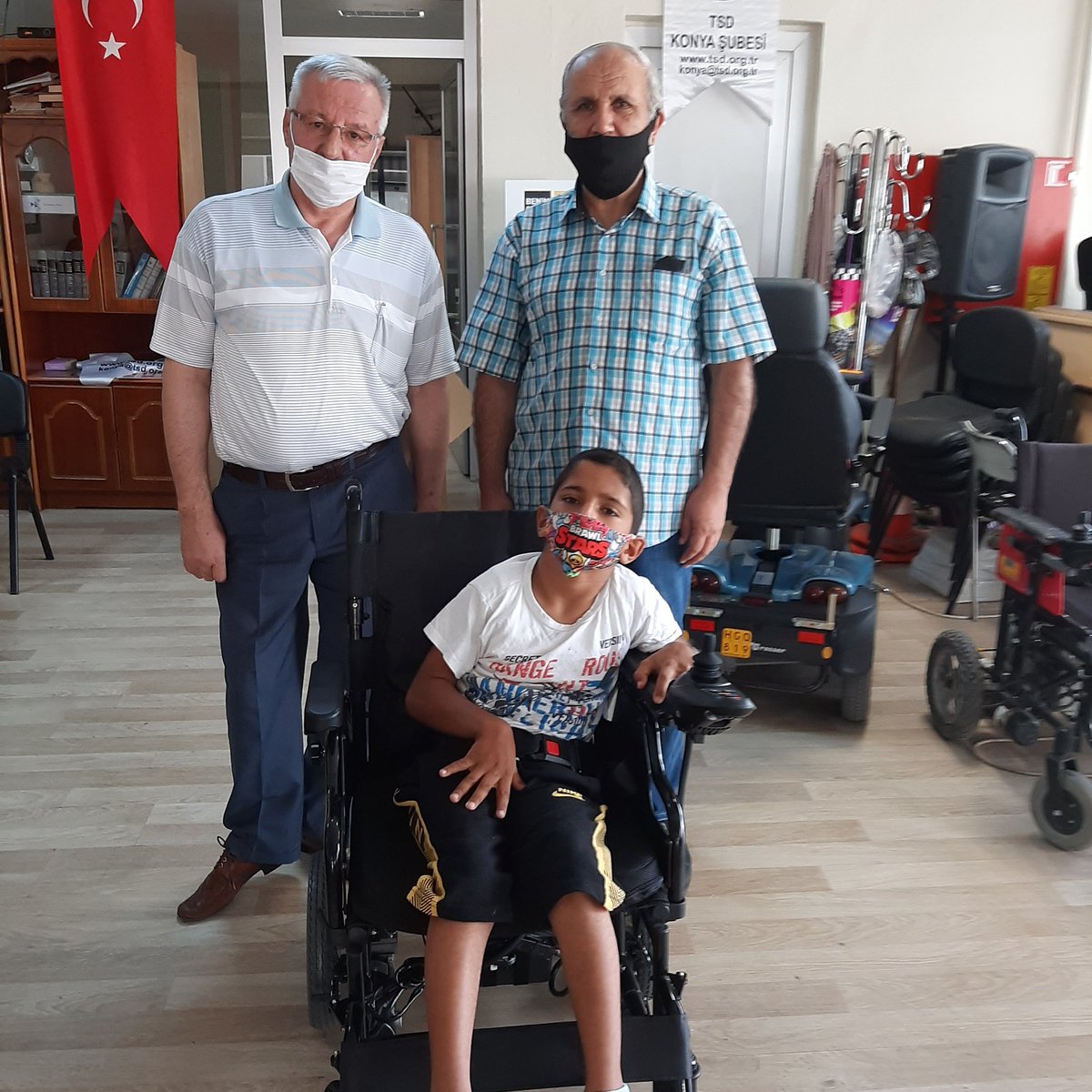 İslam Kaya yavrumuza verilmiştir. Hayırseverimizden Allah razı olsun.