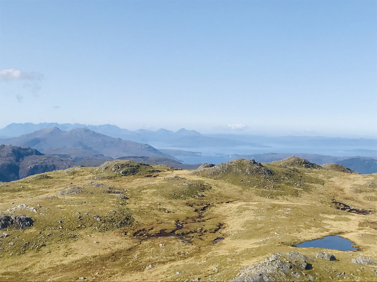 Incredible sunny day for the hills! Clear views of the Cullins to Skye bridge, Applecross and the Torridon range. #munro  #Highlands #scotland