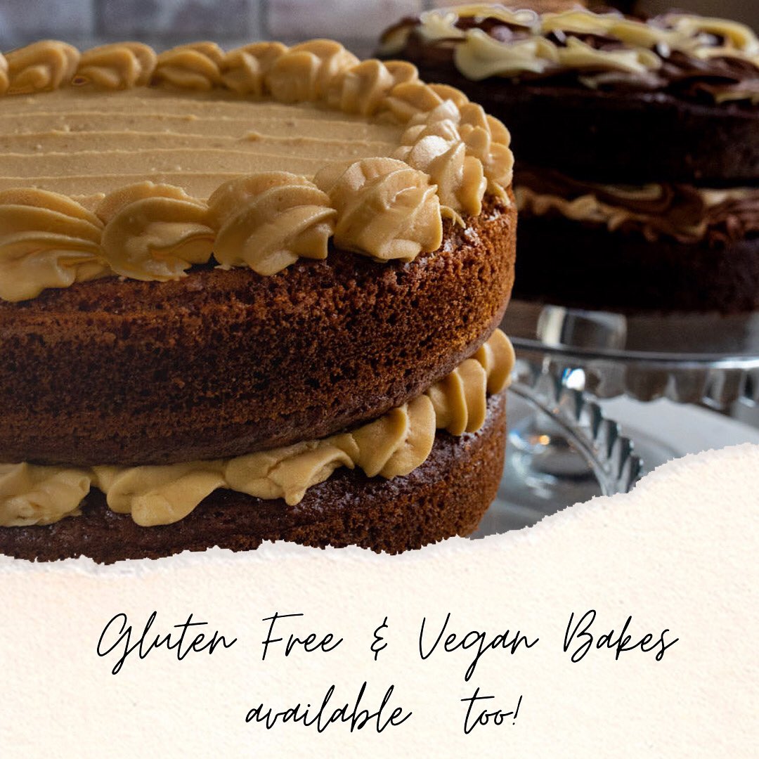 Happy Saturday to all of our lovely BakeHouse Followers! 🥳

As well as all of our BakeHouse usual suspects... we have Gluten Free &amp; Vegan 🌱 delicious treats available too... nobody has to miss out at The BakeHouse! 🍰

📸 Vegan Biscoff Cake 😋