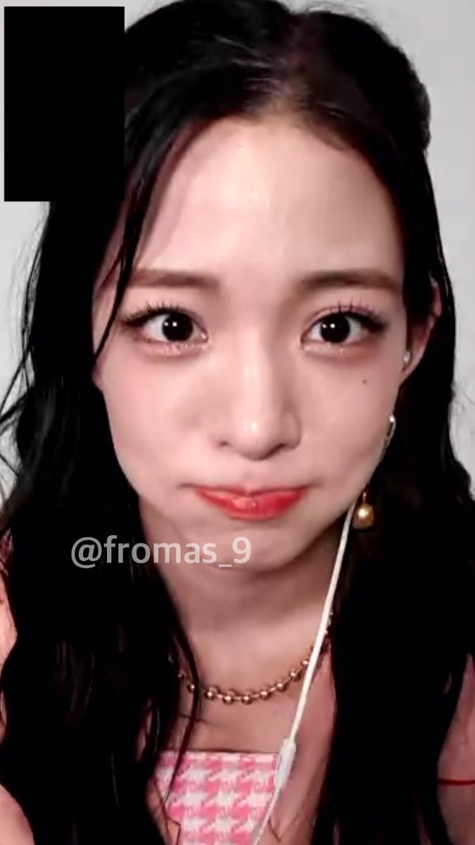 fromas_9's tweet photo. she is too cute im upset https://t.co/S0fMQ8ebhD