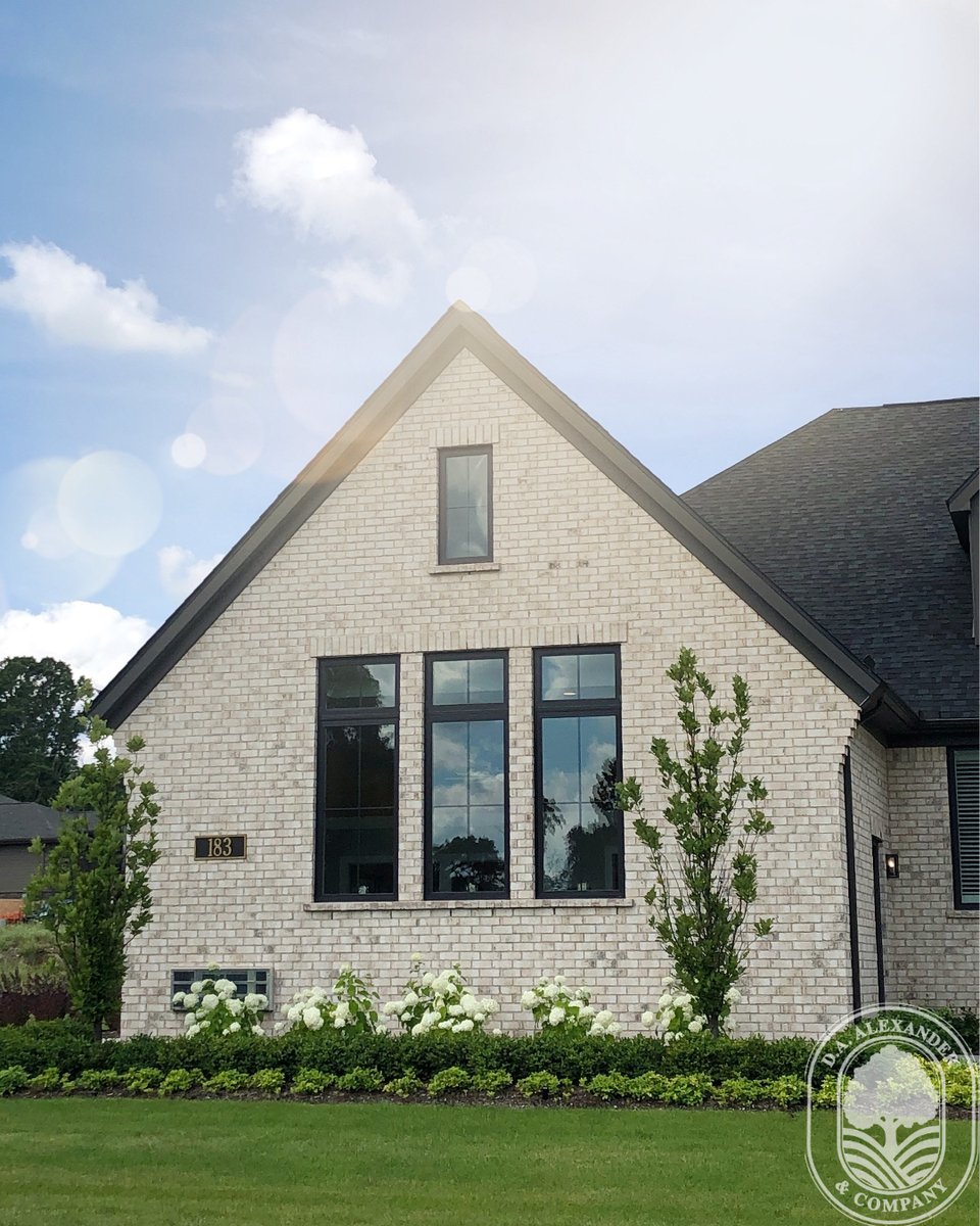 DAAlexanderCo's tweet photo. When you #loveyourlandscape, it shows.
π²πΏπ‘
#daalexander #landscapedesign #newconstruction #michiganrealestate #bloomfieldhillsmi #buildersbestfriend https://t.co/KDl3BSwJZm