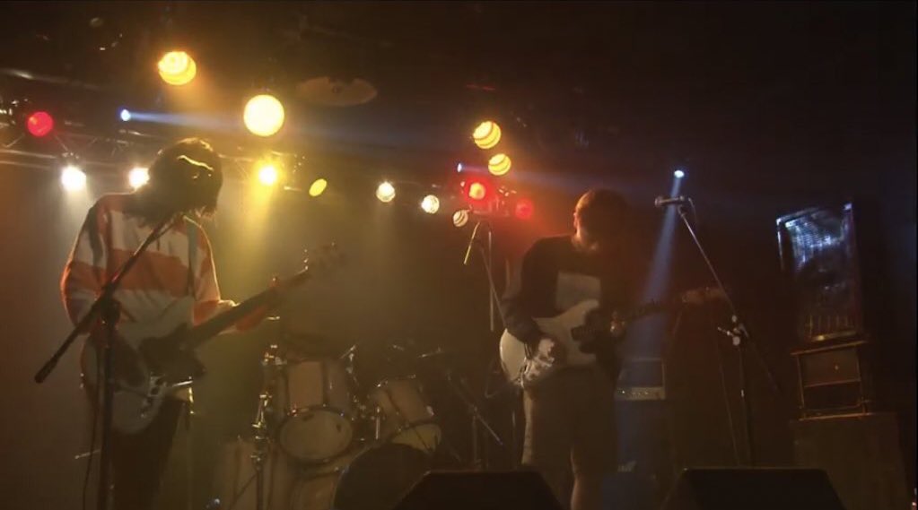 sukarikari's tweet photo. Go to Bookstor ClubはEggsとかでしか聴いたことなくてやっとライブ映像を見れて嬉しかった！そして癒し系だった😂（勝手にスクショ載せる）
伊藤陽さんは声がとても素敵だった！
【無観客ライブ配信】SOLD OUT!! online vol,25（2020年9月19日 19:30配信開始） https://t.co/EGpcjwptEz @YouTubeより https://t.co/p2nxLI2cz5