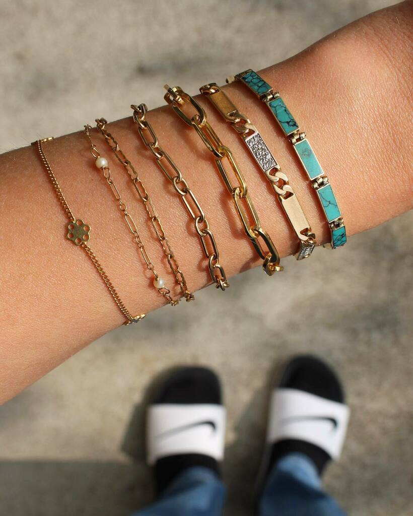 gemgossip's tweet image. Yesterday I posted all these bracelets for sale over on @shopgemgossip — will add them to a Bracelet highlight in case you missed them! Also not ashamed of wearing socks with flip flops 🥴 #bracelets #wriststack #braceletstacks instagr.am/p/CFUyYnbjkYM/