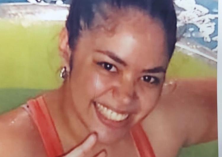 18) Damillie Rosario Bonilla (20 años)-Fue vista por última vez en la residencia ubicada en la Urbanización Vista Alegre. - Fue reportada desaparecida en horas de la tarde del 9 de septiembre por su tío Reynaldo Bonilla.