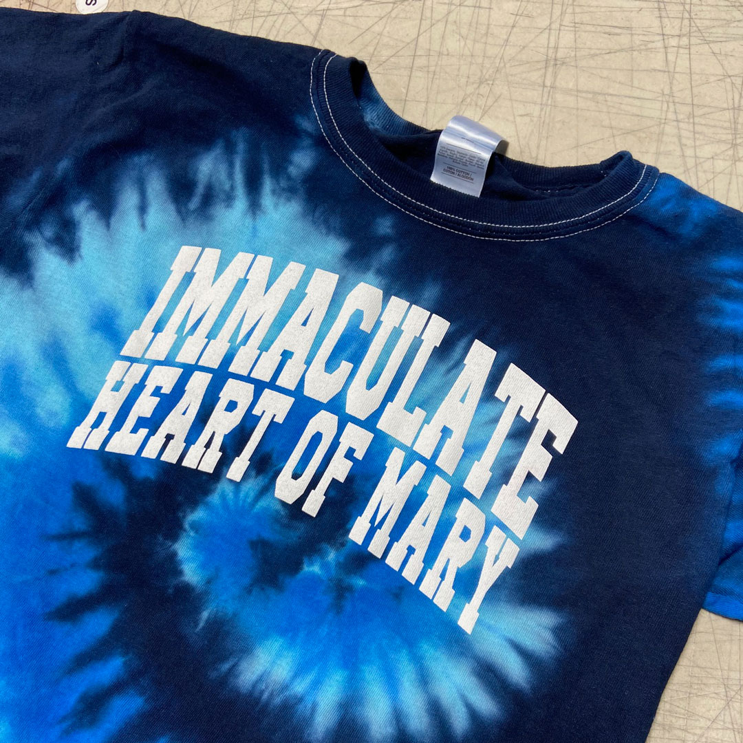 We hope you're chilling out this weekend. ✌️
.
Call us at 317-613-4413 or email sales@distinctimages.net to start your project. 
.
.
.
#weekendvibes #IMH #customtees #screenprinting #indyschools #indiana #indy #tiedye #cool #toocoolforschool