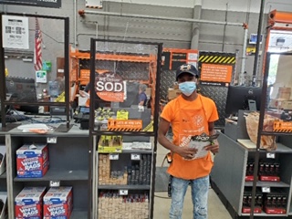 #HDPRO associate at #HD2506 ready to sell Harmony Brands #SOD through the #HomeDepot home delivery program. 💚