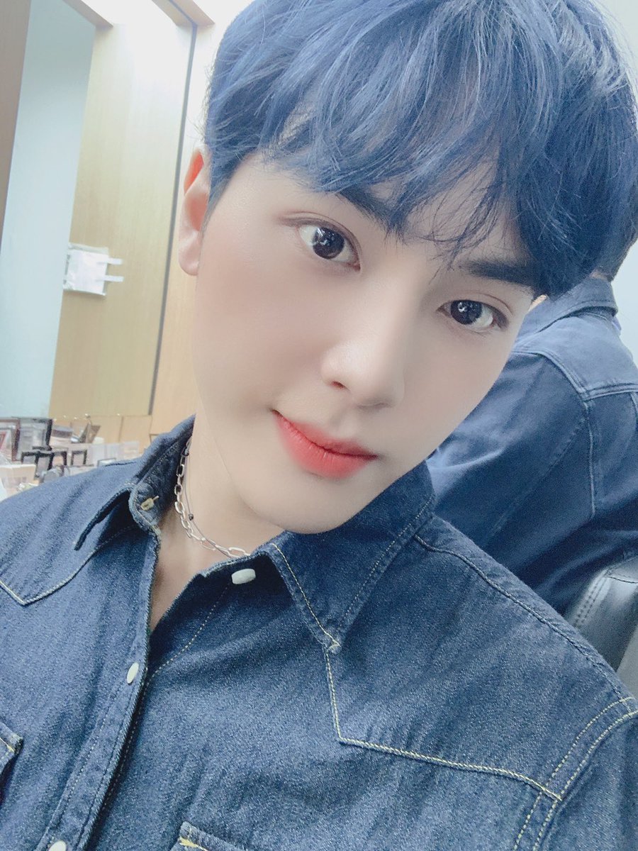 WE_THE_BOYZ's tweet image. [주학년] 더비 곁에 있어줘서 너무 고마워 오늘 푹자! 사랑해요💕😍