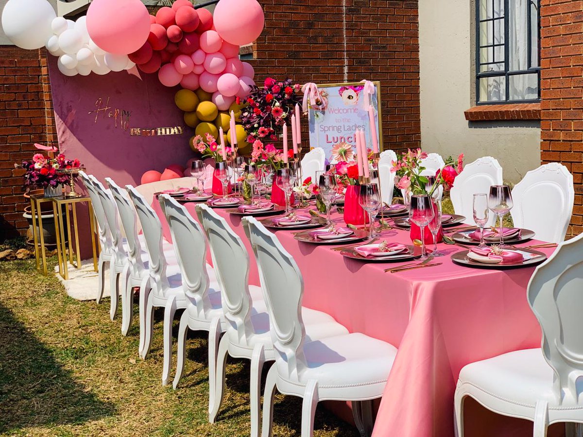 LeratoMasalesa's tweet image. Zoeys spring birthday luncheon with ladies 💞 💞
#birthdaycelebration #zoeysbirthday #springluncheon

Contact us for for your birthday celebration 📲076 071 7834/082 376 0144.

We based in Pretoria 📍