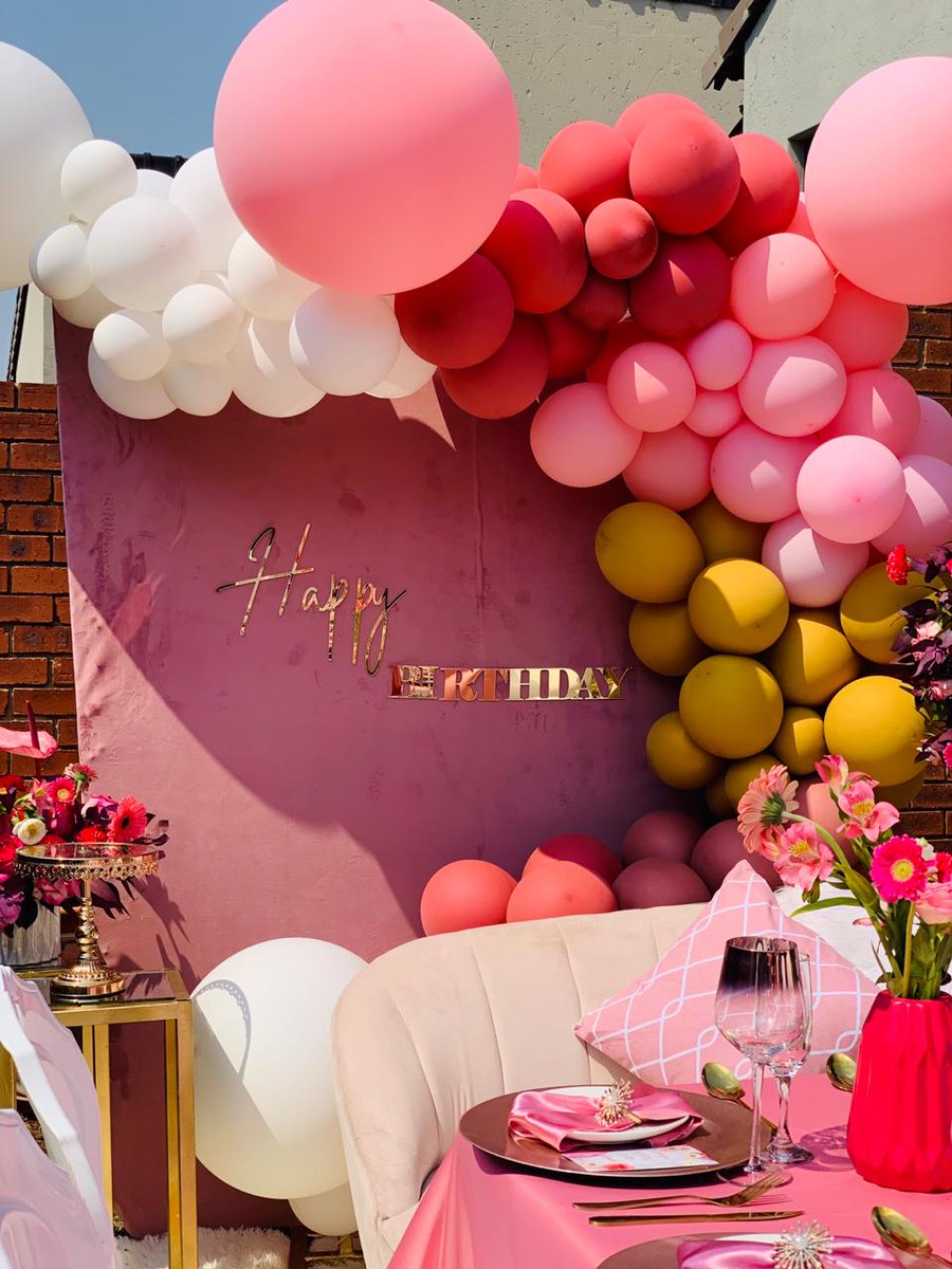 LeratoMasalesa's tweet image. Zoeys spring birthday luncheon with ladies 💞 💞
#birthdaycelebration #zoeysbirthday #springluncheon

Contact us for for your birthday celebration 📲076 071 7834/082 376 0144.

We based in Pretoria 📍