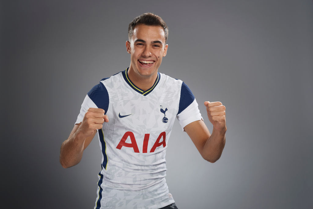 🏴󠁧󠁢󠁷󠁬󠁳󠁿 <a href="/GarethBale11/">Gareth Bale</a> 🤜🤛 <a href="/sergio_regui/">Sergio Reguilón</a> 🇪🇸