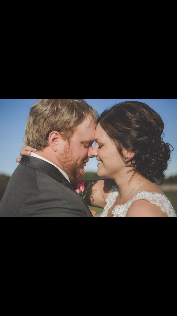Been married to this ol battle axe for 5 years now. She’s definitely out of my league but dont tell her that. Happy anniversary Sydney!