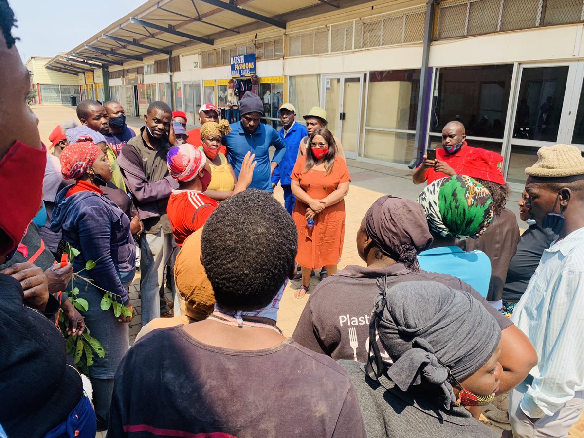 MathibeRebecca's tweet photo. We met with the street vendors at Bohlabela Region and we assured them that the government of the EFF with dignify them and support all their efforts and deliver the economic freedom in our life time . https://t.co/nTRY7ah3dC