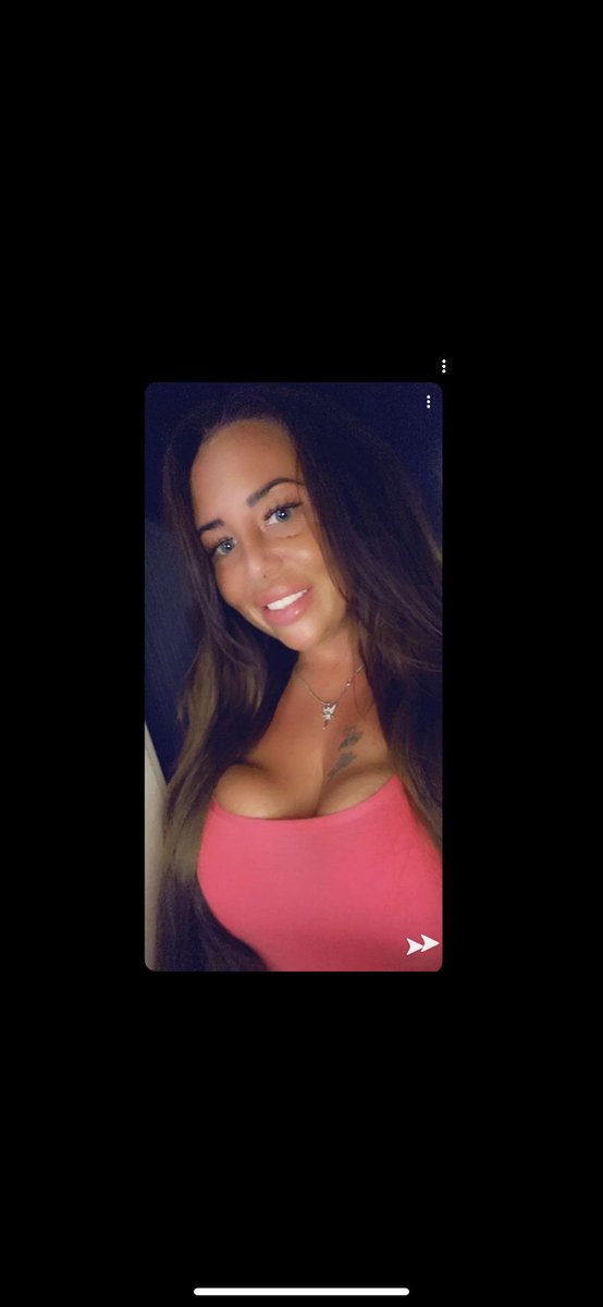 loozy13's tweet image. 👅