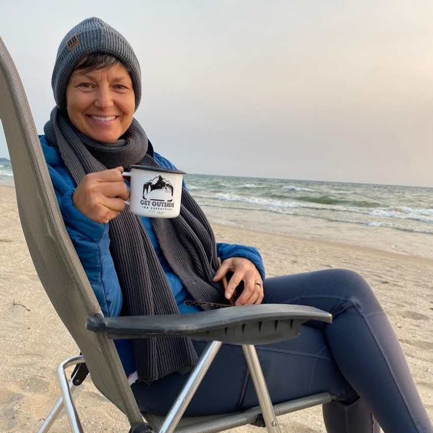 rbcomp's tweet image. Nothing like a nice "RB Cup" of coffee to get your weekend started. #rbcomponents #rbadventurevans #coffee #adventurevan #beach #morning #weekend #vacation #outdoors #getoutside