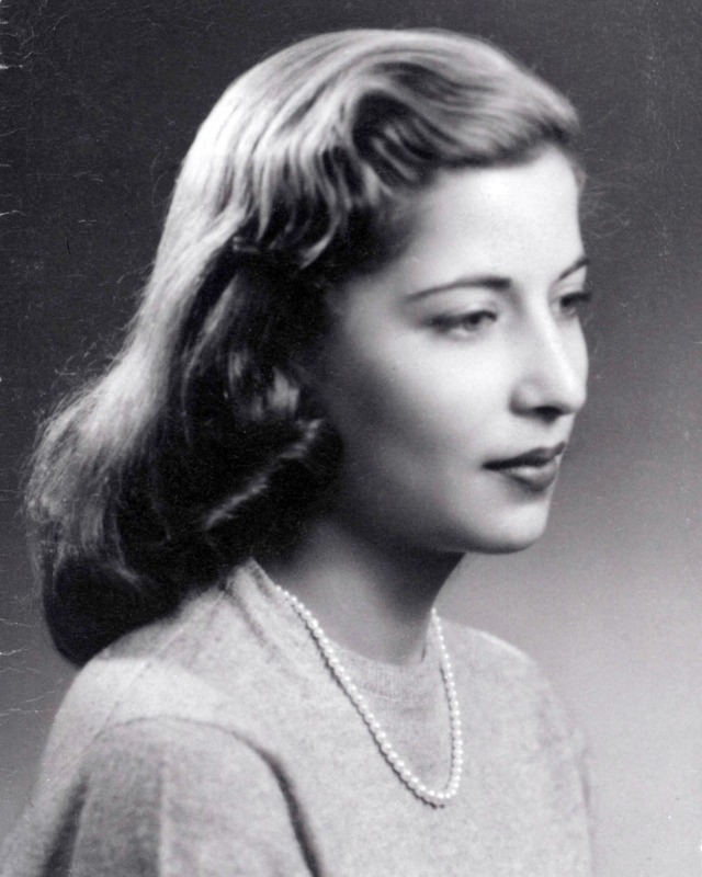 1) In 1950, at 17, Ruth enrolled at Cornell2) She met fellow student Martin Ginsburg on a "blind" date (actually, he asked a friend to set him up with her!)3) In Dec 1953, they were engaged. She later recalled, "He was the first boy I ever knew who cared that I had a brain."
