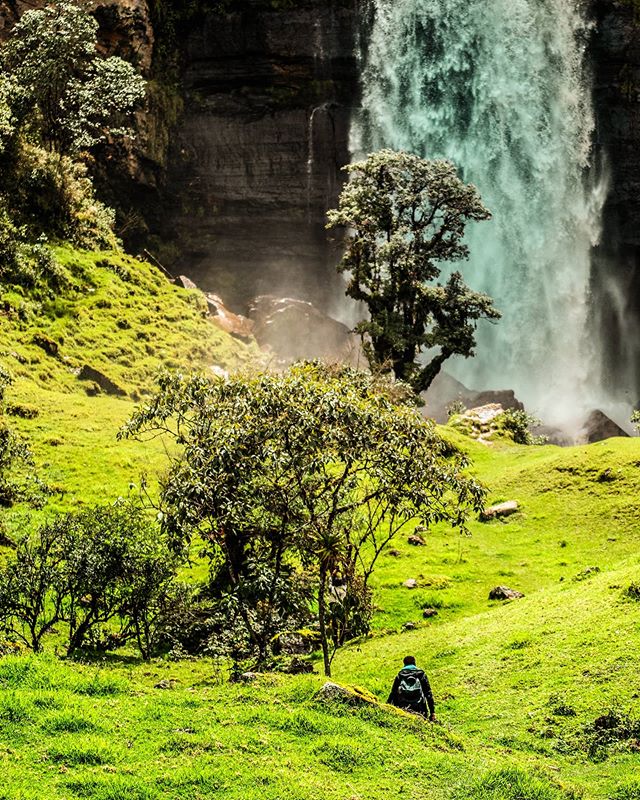ColEsIncreible's tweet photo. La imponente Cascada de Nemusten en Sueva, muy cerca a Bogotá.
Foto: luza_briceno 📷

Usa  #colombiaesincreible en tus fotos. 

#CascadasColombia #Sueva #Nemusten https://t.co/sicR2GIj3Z