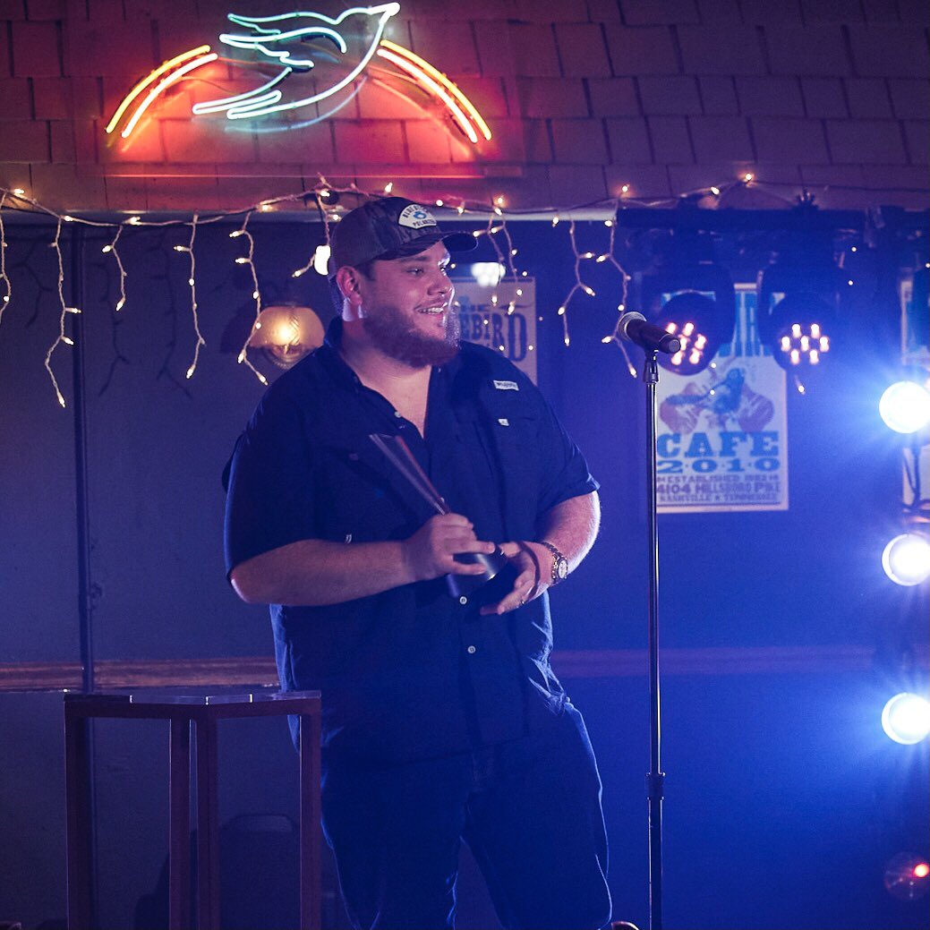 Luke Combs 🎤 tweet media