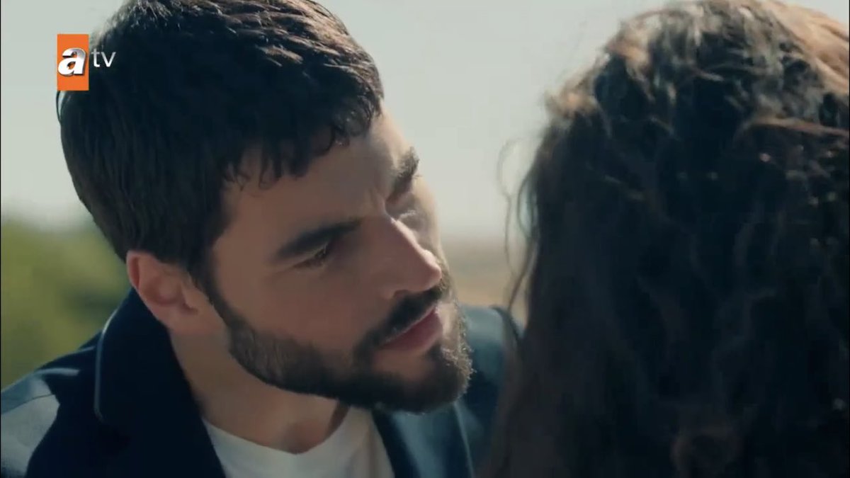 and he let her down. the way his face dropped a little this still hurts my soul on so many levels  #Hercai  #ReyMir
