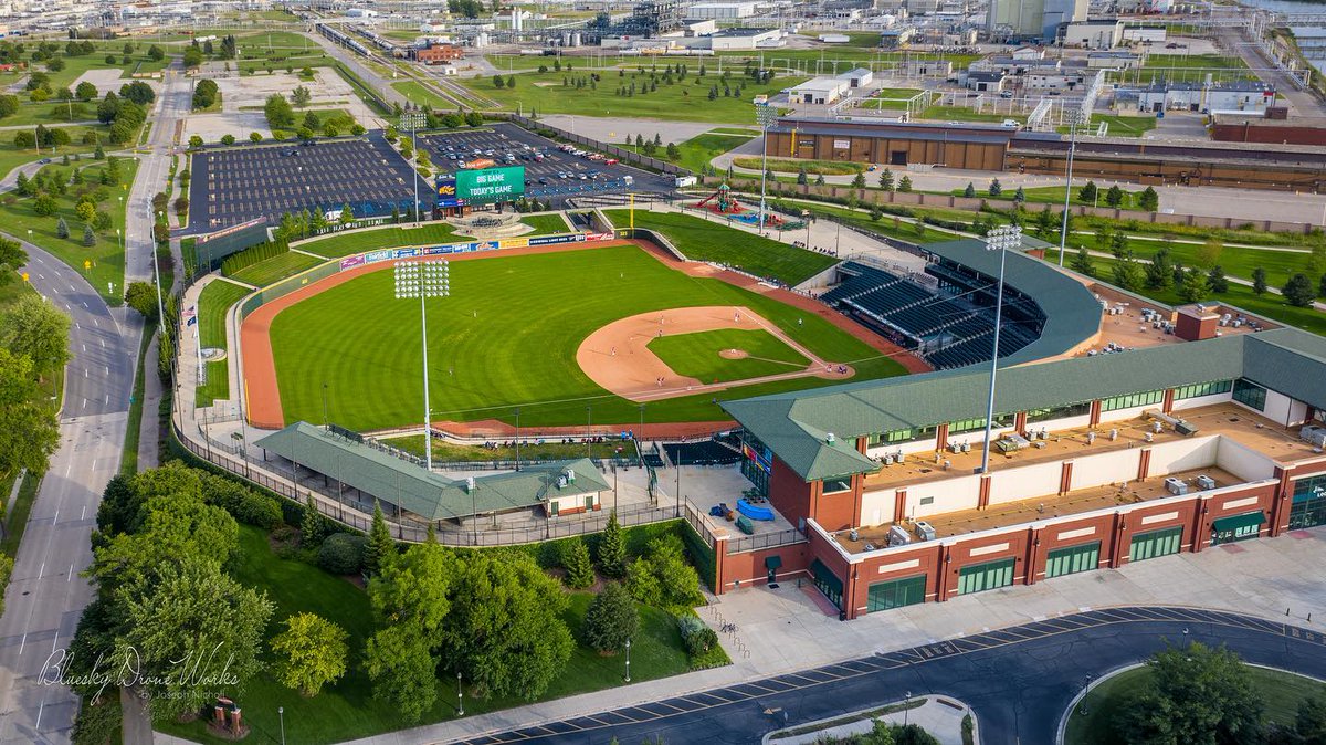gogreatlakesbay's tweet photo. Sure missed being in the stands this year, but looking forward to 2021. Anyone else? ⚾

📸: @blueskydroneworks https://t.co/wioHsaiieN