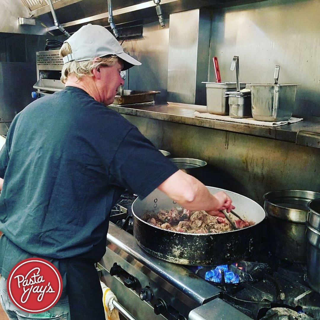 pastajays's tweet photo. Pasta Jay himself whipping up a killer special! We hope you're hungry!
#PastaJays https://t.co/npiMHTu8NE