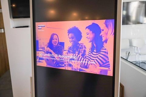 #Formazione #Empowerment #Leadership Giornata di formazione per alcune componenti del Comitato Femminile Plurale di #Confindustria #Salerno con <a href="/LauraNacci/">Laura Nacci</a> di <a href="/SheTechItaly/">SheTech</a> > "Women Will - Strumenti di leadership" è stato organizzato con #Google; partner la Fondazione Saccone