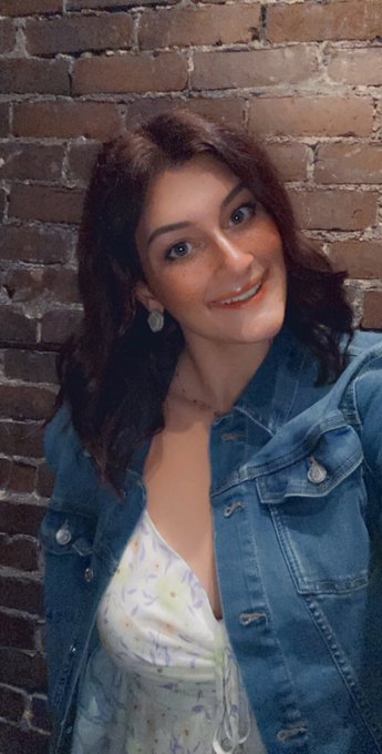 Happy birthday to me 🥰🥰 technically it was the 17th but I celebrated last night and it was absolutely<a href="/tag/tittytuesdayyyyy"class="tags"><span>#tittytuesdayyyyy</span></a>