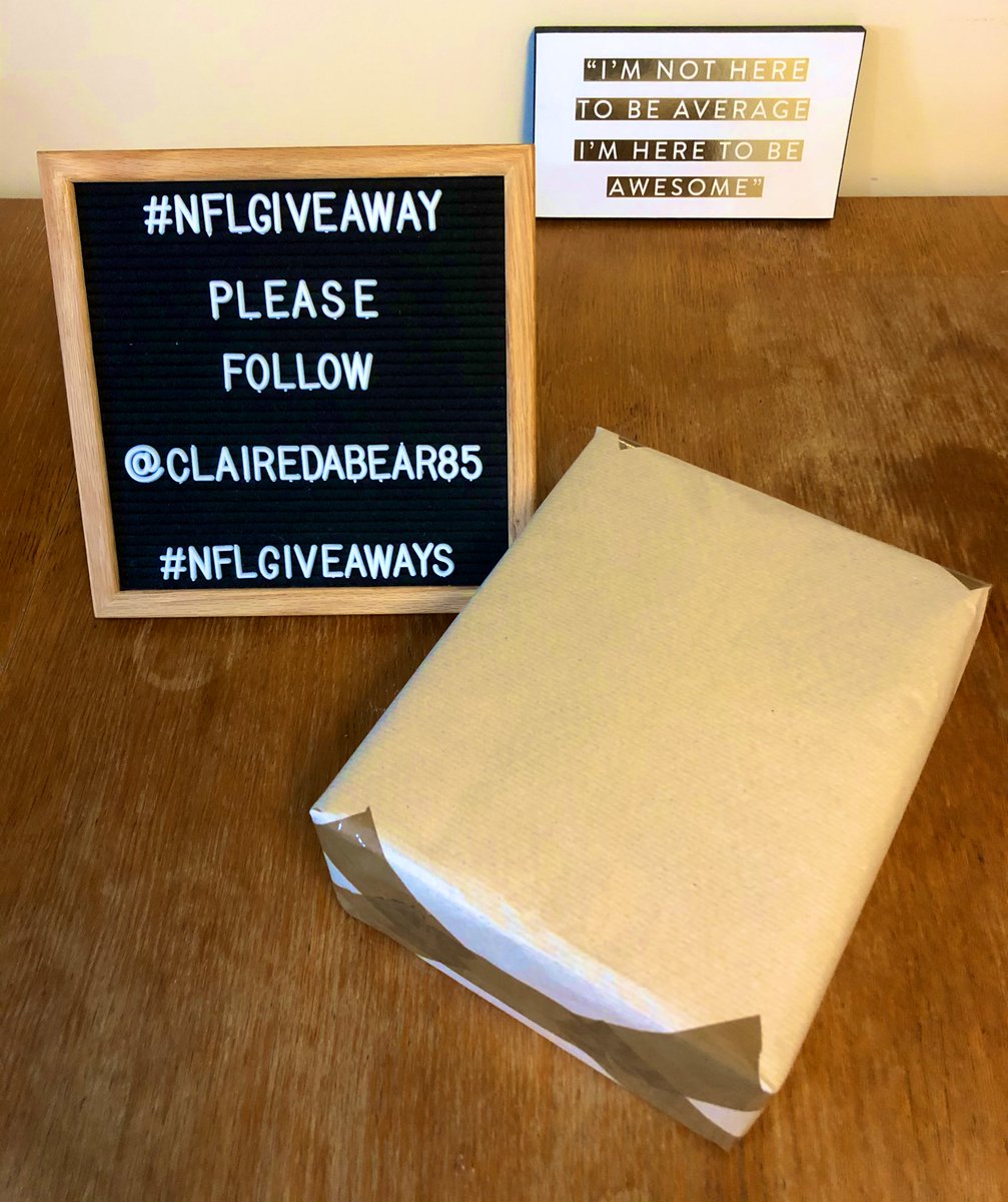 clairedabear85's tweet image. Fan packed #MYSTERY #NFLGIVEAWAY BOX For a chance to #win this fab #Swag bundle inc a NFL @OriginalFunko  , trading cards &amp;amp; 🍫 plus other bits. You MUST be following @clairedabear85 &amp;amp; RT this link. This #Giveaway will run till the 25/9 &amp;amp; is open 2 ALL #NFL fans globally #GoodLuck