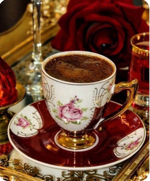 s22330090's tweet photo. مساء الخير 🎶 https://t.co/QD097BljEr