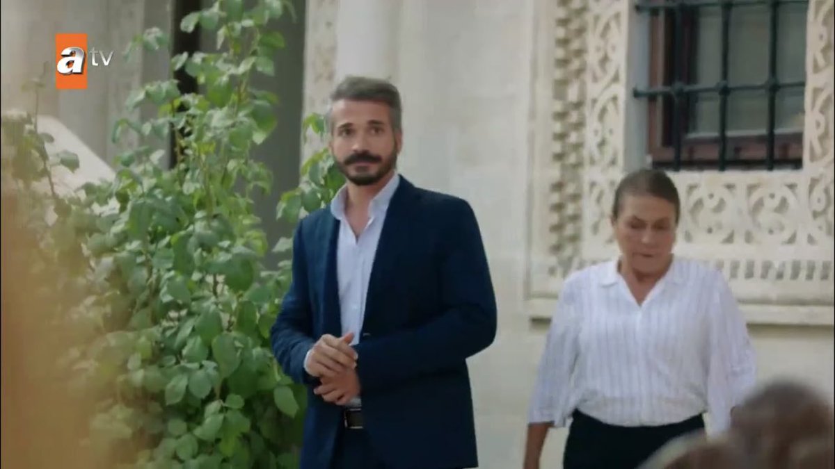 i might be crazy but i got a vibe from them   #Hercai
