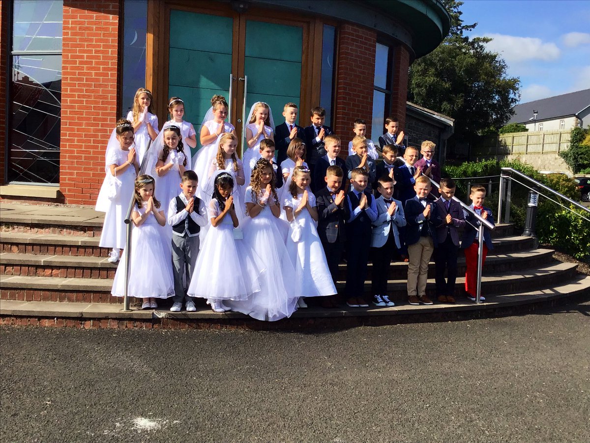 NewRowPS's tweet photo. What a fantastic morning! Postponed, not cancelled - and God sent us the most glorious of weather to mark this special day. First Communicants of 2020 are here!
Also - the first mass in St Patrick’s since March. What a special day!
#togetherinfaith 🙏💙
#BEST2020Communicants😇 https://t.co/fJXMeqy797