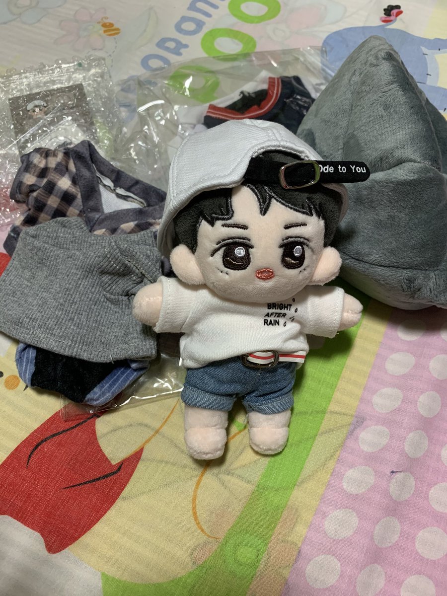 helloimjas's tweet photo. Finally met up with @trashing17 to collect my loots which she help to safe keep (cos of COVID).. thanks once again for the orders and sorry to have you to safe keep my items!! See you soon!! 😘😘 #trashing17feedbacks https://t.co/zpqVUcQ1Ew