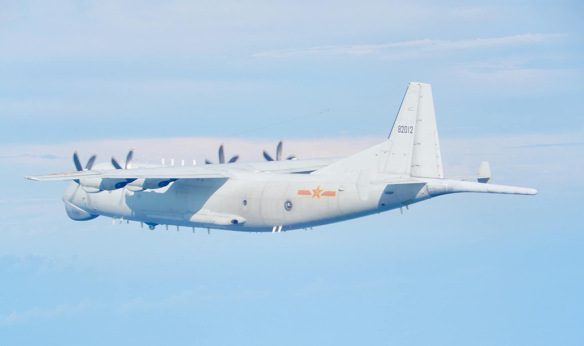 Collin Koh on Twitter: &quot;Quite good picture showing exterior details of the PLA Navy Air Force KQ-200 maritime patrol and reconnaissance aircraft taken by the ROC Air Force during a latest intercept