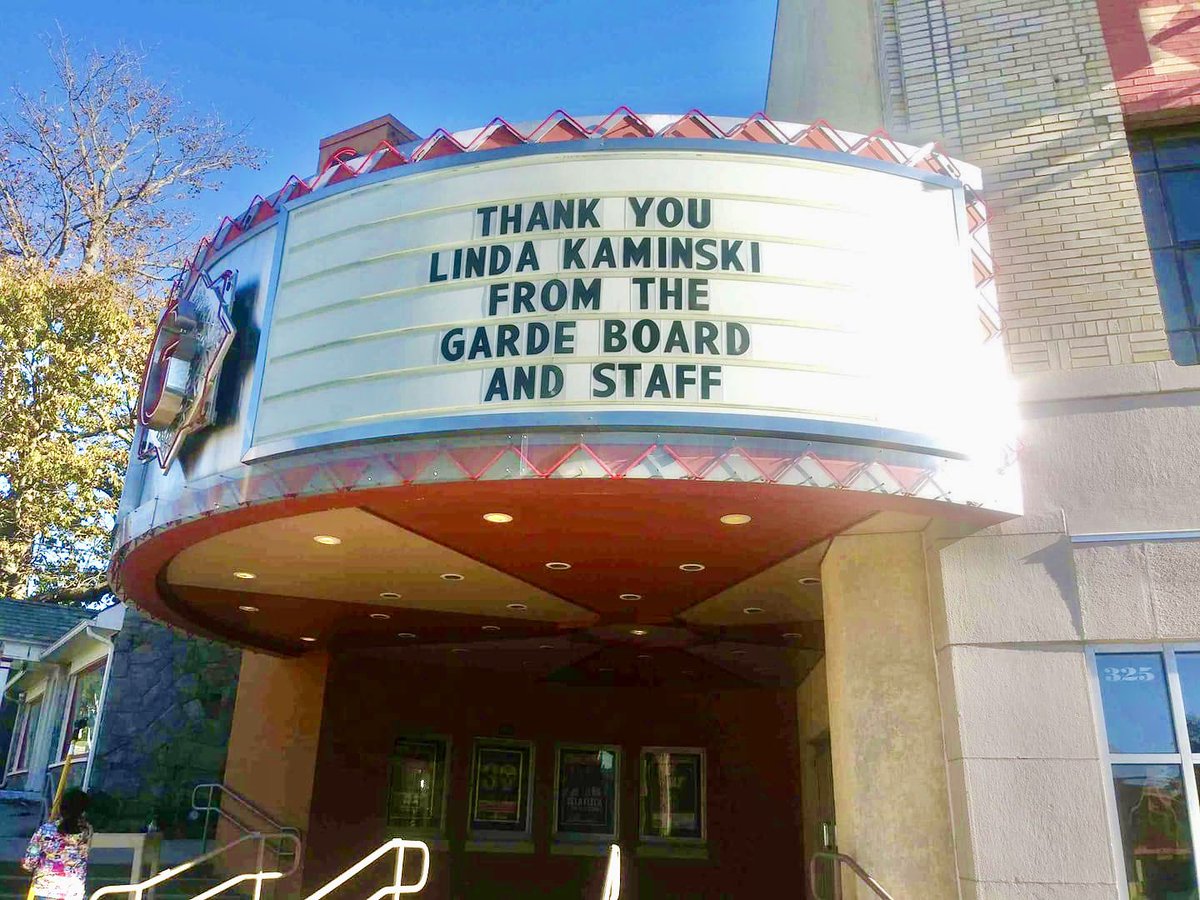 For almost three decades, every ticket sale, donation, concession purchase, artist fee, payroll check, vendor payment, and bank deposit has been diligently handled by our Accounting Manager Linda Kaminski.

#Bravo  #CouldNotDoThisWithoutYou