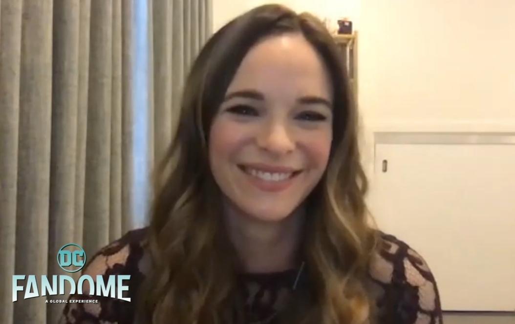 Lloro se merece todo lo lindo  HAPPY BIRTHDAY DANIELLE PANABAKER 