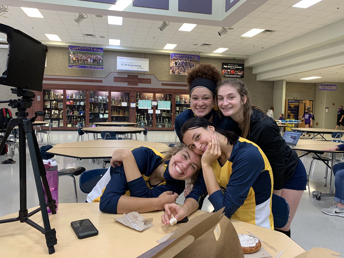 We are playing good volleyball today. We split with sacred heart this morning back in action against Camdenton.