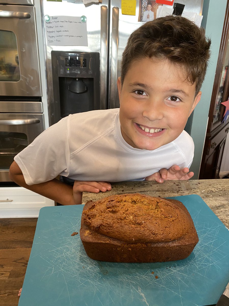 Mastrande_Oside's tweet photo. Perfect morning to learn how to make pumpkin bread! @Miss_Rollo_ #lifeskills #itfeelslikefall ๐๐๐งก https://t.co/hdUCSdvCZ9