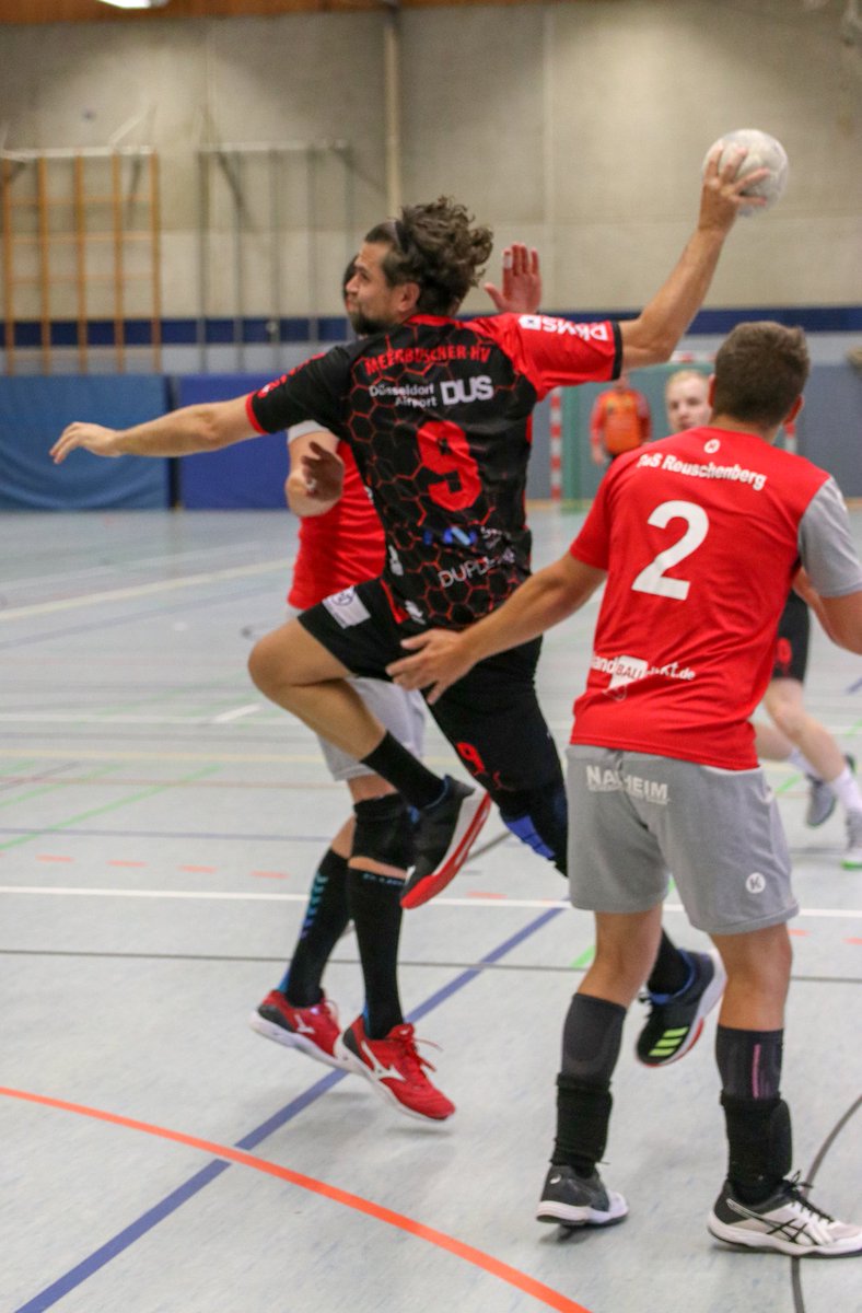 HEIMSIEG gegen Tus Reuschenberg 28:24 !!!!  SAUBER Jungs !!!

#meerbuscherhv #handball #endlichwiederhandball 
@KT_Meerbusch <a href="/Klartext_NE/">RheinKreis-Nachrichten.de</a> <a href="/DHB_Themen/">DHB (Verband)</a> @hvn_online