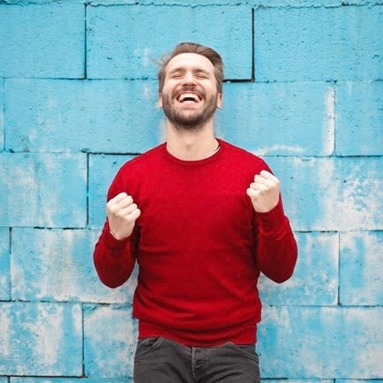 hypercubeCo's tweet image. 💪#RECORD BATTU💪 ⁠
⁠Aujourd'hui, Tom et Marie ont explosé le compteur sur Arizona sunshine ! Nos champions ont survécu à 28 vagues.. 🧟 ⁠ Alors, prêt à relever le défi ? Venez vite nous montrer vos talents 😎
#challenge #hypercube #arizonasunshine #nantes #realitevirtuelle