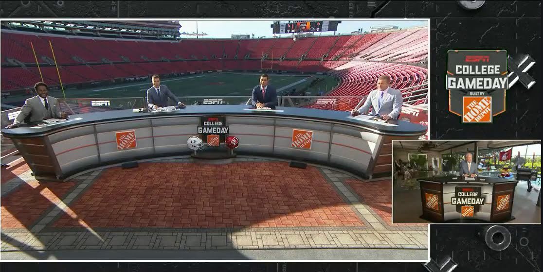 olcrimson's tweet image. Remember that new #BobRob flag that Tom showed you on Facebook yesterday? Well that’s the same flag that made its first live appearance today at Coach Corso’s house for @CollegeGameDay! #WaveTheFlag #ABAGSBAGSAW #244