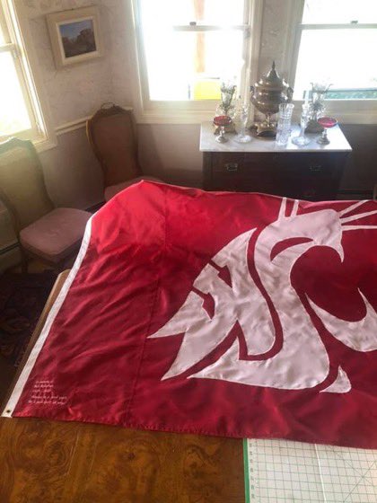 olcrimson's tweet image. Remember that new #BobRob flag that Tom showed you on Facebook yesterday? Well that’s the same flag that made its first live appearance today at Coach Corso’s house for @CollegeGameDay! #WaveTheFlag #ABAGSBAGSAW #244