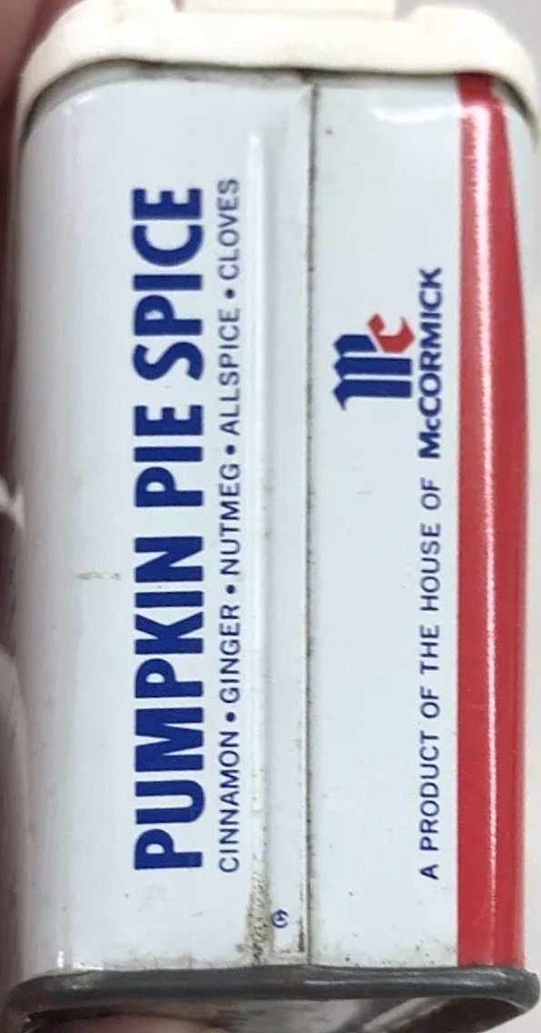 Pumpkin pie spice tips (Schilling / McCormick, ca. early 1970s)
