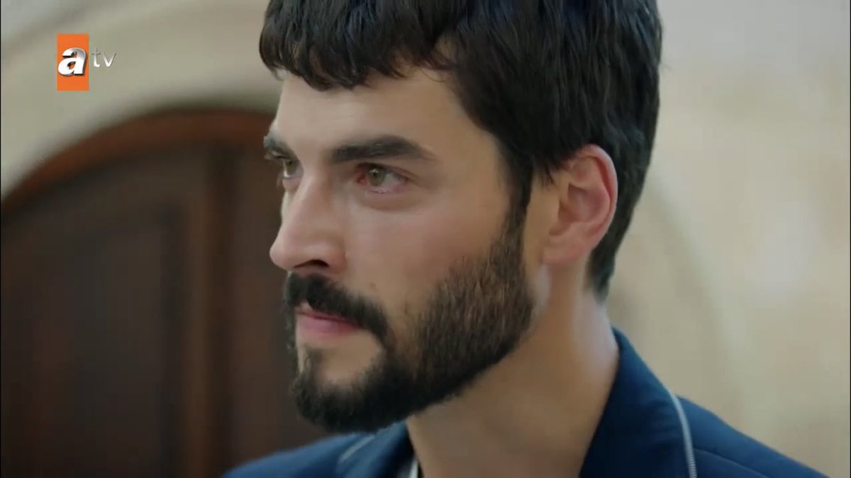 they’re all so polite i cannot believe my eyes  #Hercai