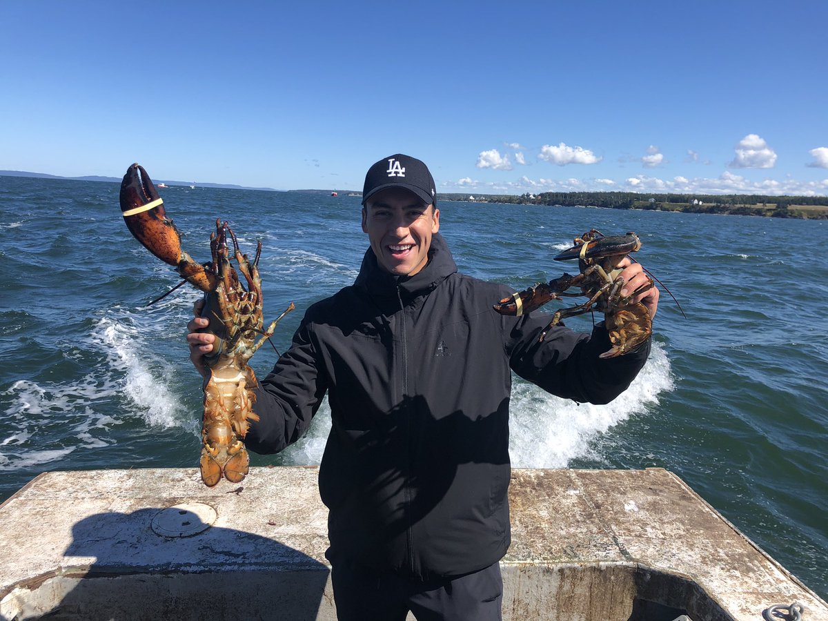 J ᔭᔅᑎᓐ ᒍᕐᐸᓐ tweet media