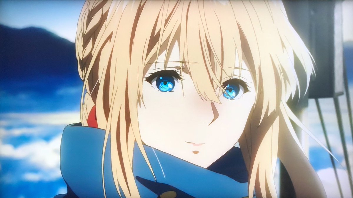 オフレット บนทว ตเตอร Tvシリーズ ヴァイオレット エヴァーガーデン 6話は大好きな話数で ラストのヴァイオレットの表情の変化がとても繊細です 戦闘マシーンのようだった彼女が ほんの少し成長を見せるカット 絵コンテ 演出は三好一郎 木上益治 さん