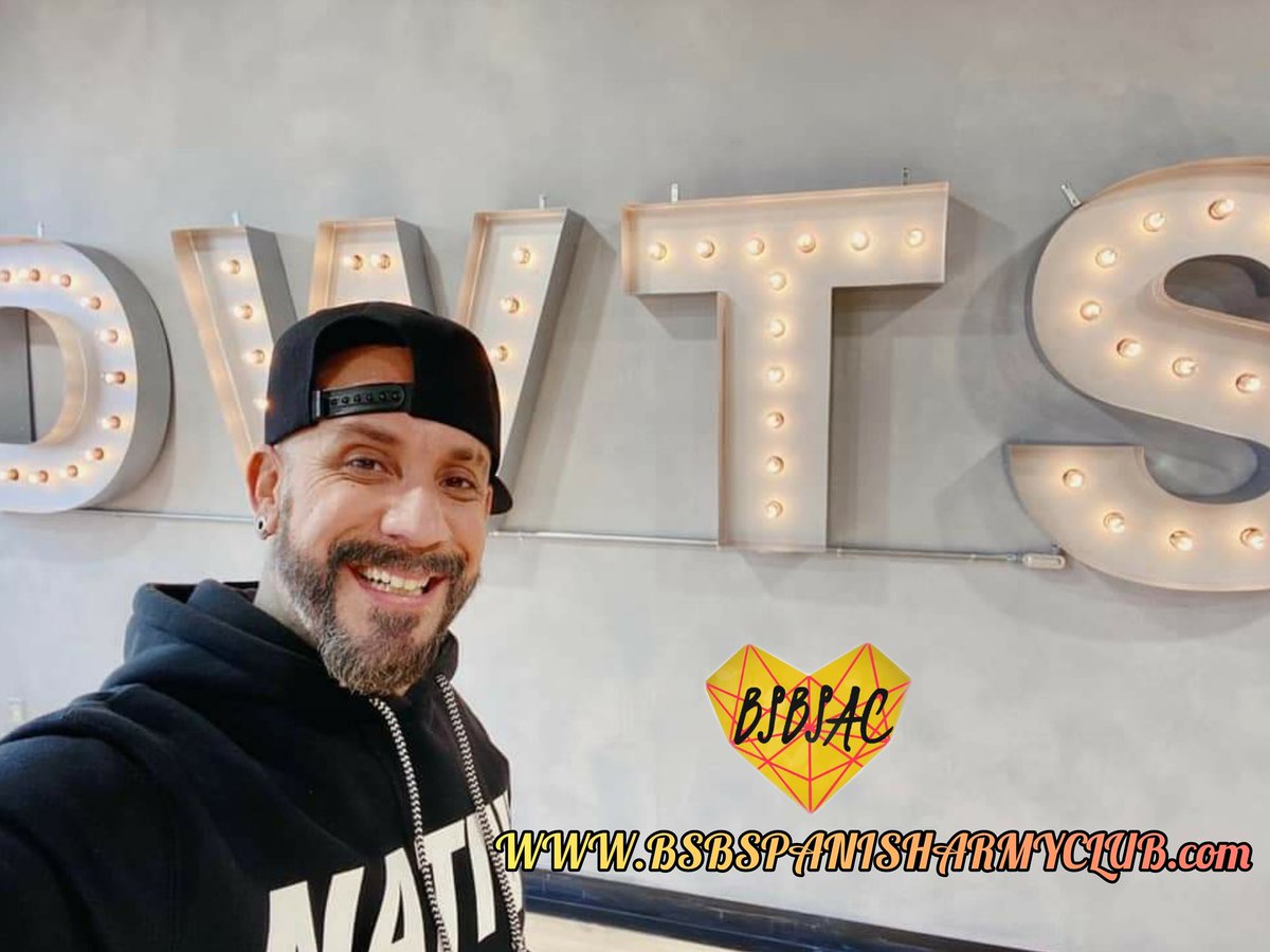 BsbSpanishArmyc's tweet photo. Se le ve tan feliz
🥰🥰
🔹️🔹️🔹️🔹️🔹️🔹️🔹️

He looks so happy
🥰🥰
@aj_mclean
@CherylBurke @DancingABC
#teamgetdown #teamprettymessedup #ajmcleandwts #ajmclean #ajandcheryl https://t.co/FRlhfGaH8G