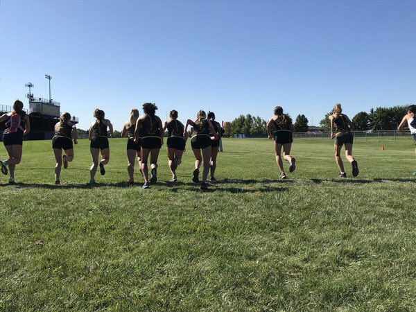 Metea Girls XC tweet media