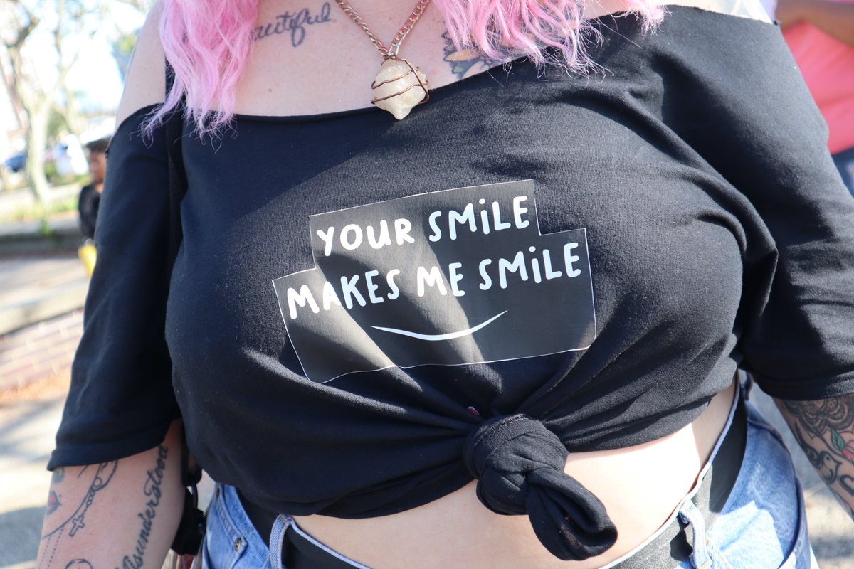 lightmaterials.net

this was created to keep the love spreading through these wild times.

#lightmaterials #positiveclothing #streetwear #yoursmilemakesmesmile