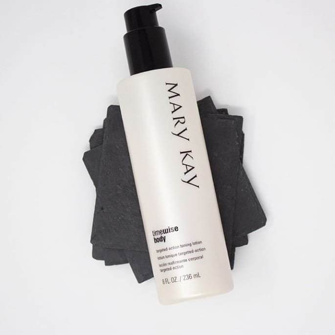 KalonSv's tweet photo. ¡Reafirma, tonifica, define e hidrata la piel durante 24 horas 🕛 con la loción tonificante de acción específica para el cuerpo TimeWise!
#elsalvador #BodyCare
#MaryKay
#lifestyle
#unasalvadoreñapuede #girlboss https://t.co/kjxMpY9vka
